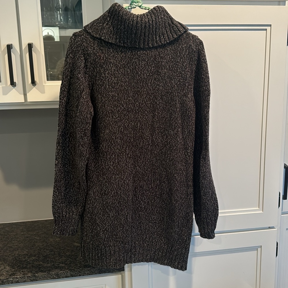 Sweater - Picture 3 of 3